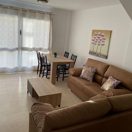 Nice Rooms In A Shared Apartment In The Centre Of Corralejo Habitaciones En Piso Compartido Екстер'єр фото