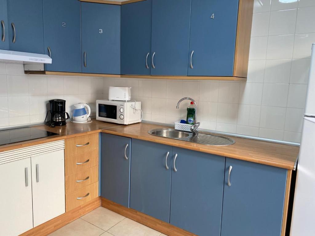 Nice Rooms In A Shared Apartment In The Centre Of Corralejo Habitaciones En Piso Compartido Екстер'єр фото